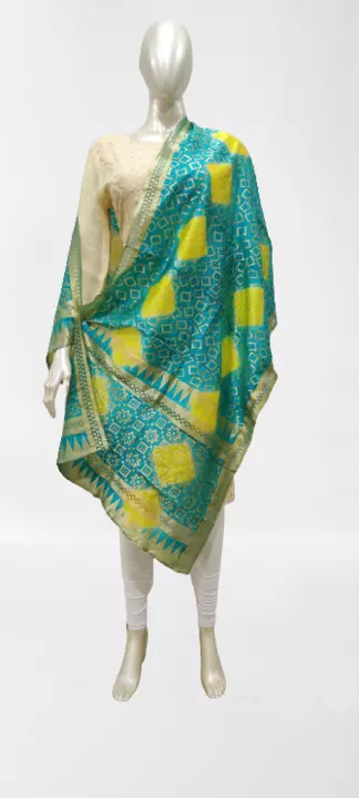 ZARI DUPATTA with BOX design uploaded by business on 7/12/2022