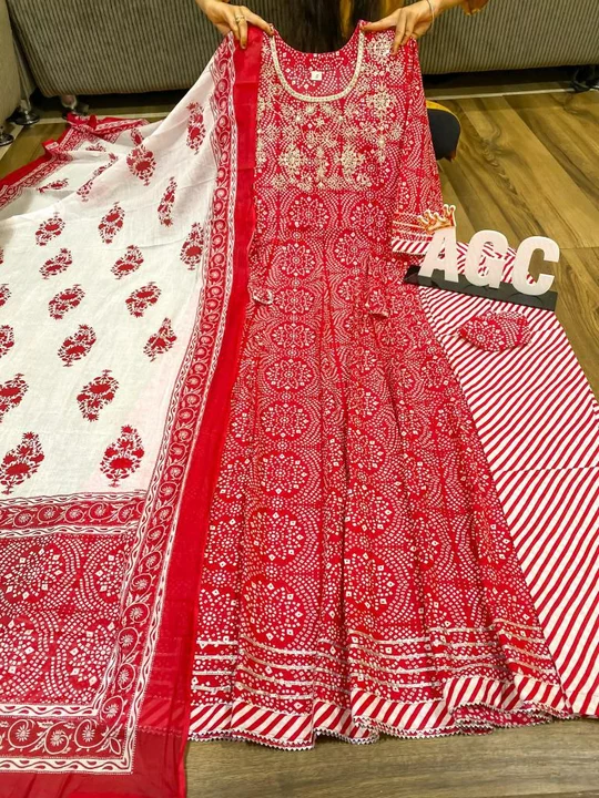 gown paired with pant & duppata detailed with gota & gold liquid zari......💓💓 uploaded by Women_wholesale_hub on 7/13/2022