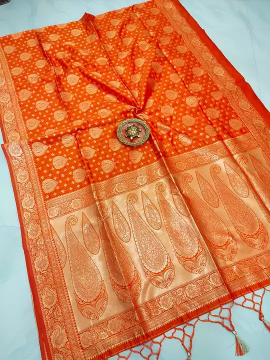 Post image Best quality  silk saree with blouse Pi's contact  7001501668