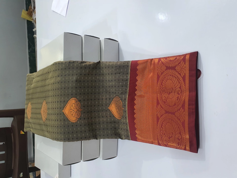 Product image with price: Rs. 2500, ID: semi-silk-sarees-98e54dbb