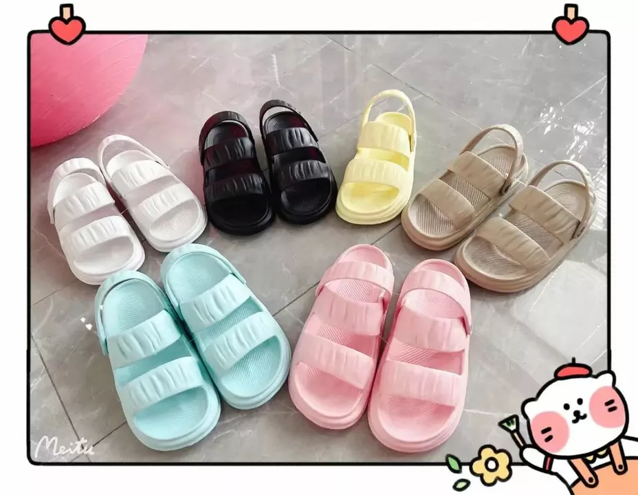 Ladies sandal uploaded by Padangan shoe center on 7/15/2022