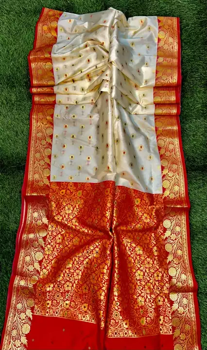 Product uploaded by Manufacture of banarasi fancy sarees  on 7/15/2022