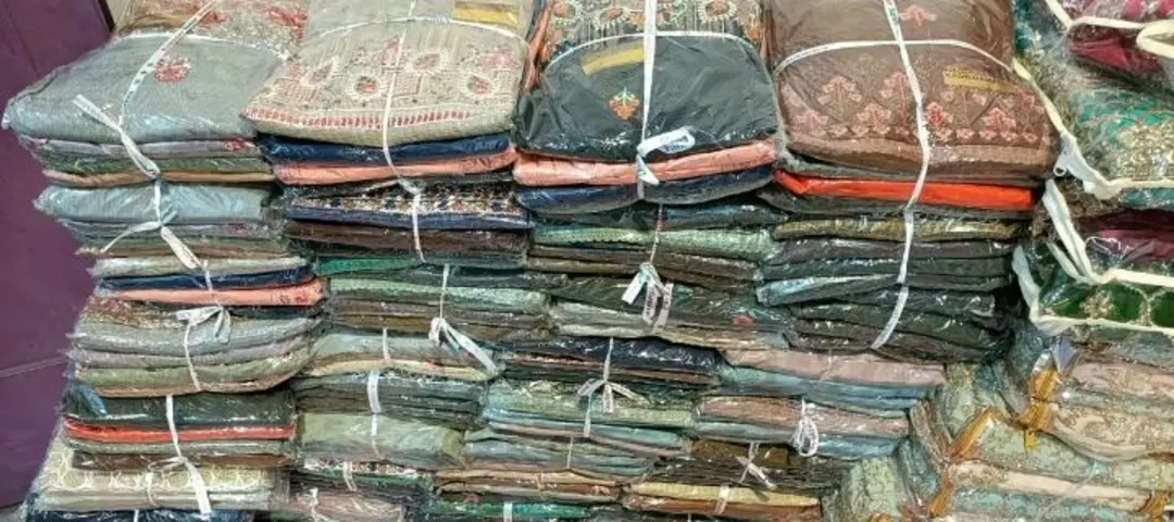 Warehouse Store Images of Mumtaaz collection's 