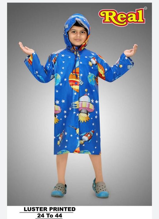 Post image I want 50 pieces of I wants kids and ladies raincoat.