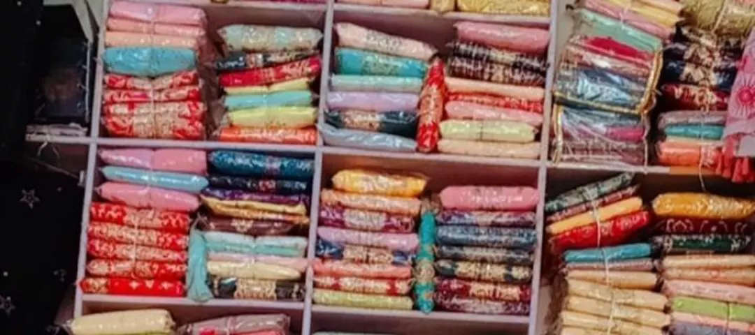 Shop Store Images of Shifa cloth store