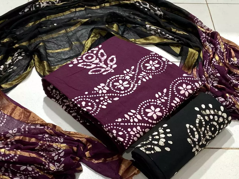 Batik dress material  uploaded by PraVidH Creation  on 7/17/2022