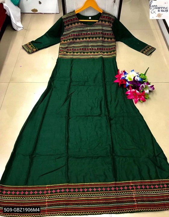Dress uploaded by Dhaarmi Fashion on 7/18/2022