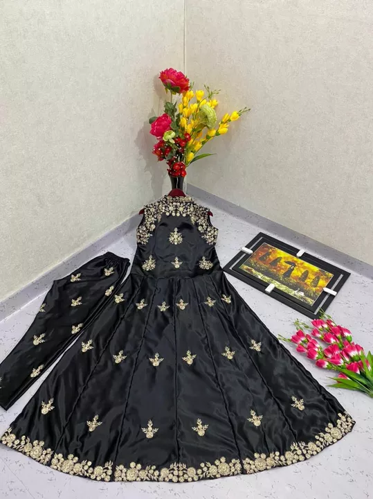 Madhuri dixit Suit uploaded by GS Traders on 7/18/2022