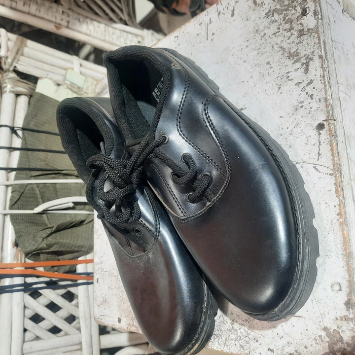 School shoes uploaded by Global Hub Wholesale Market on 7/19/2022