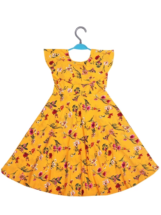 Long frock for kids Rs. 120 uploaded by Anabiya Fashion on 7/20/2022