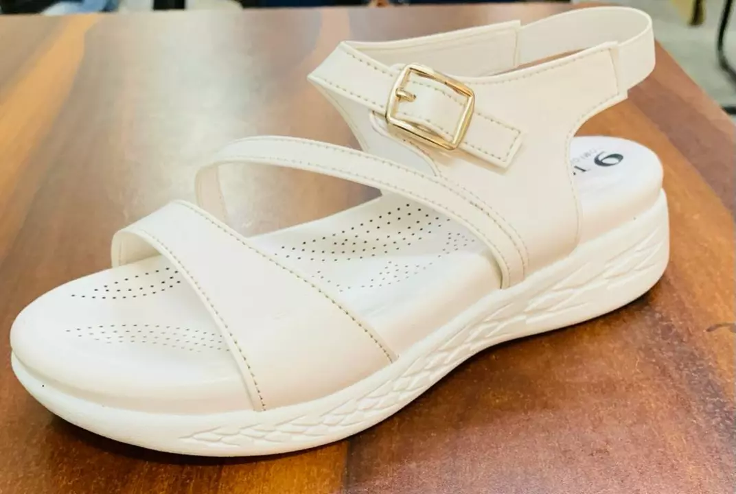 Fashion Sandals for women.  uploaded by GAUCHE CREATIONS on 7/21/2022