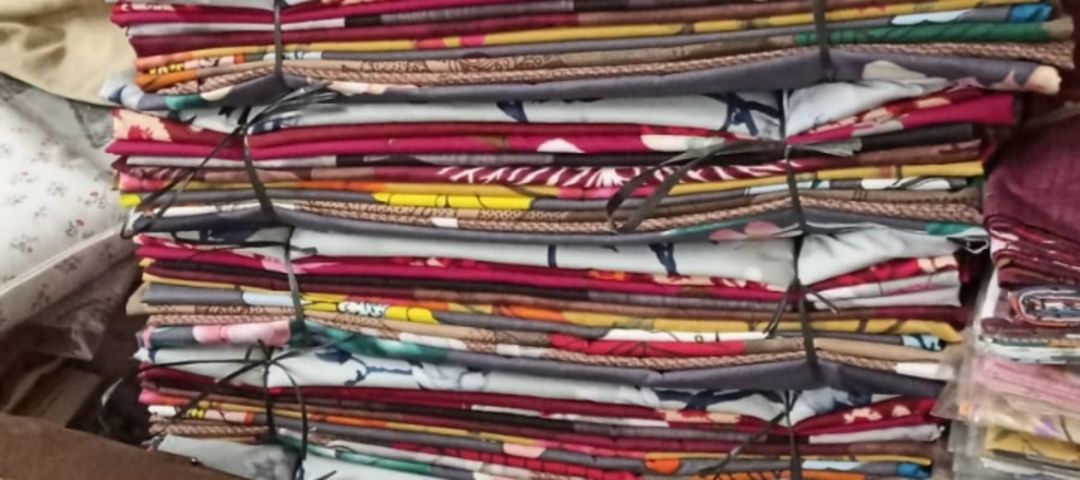 Warehouse Store Images of Sri Lata Textiles