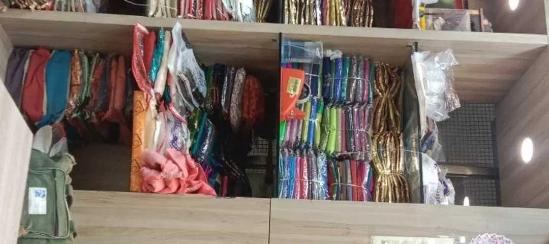 Warehouse Store Images of Pream deep textile