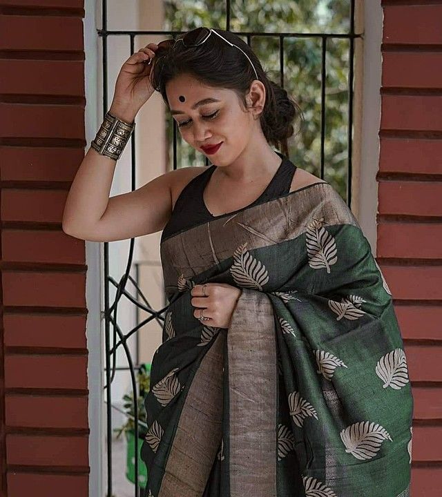 Product uploaded by I'm manufacture linen Saree  on 11/16/2020