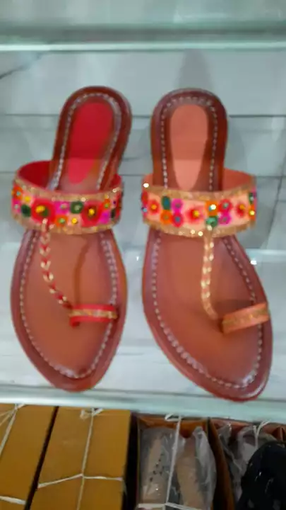 Angutha patta multi uploaded by Guru kirpa Footwear on 7/22/2022