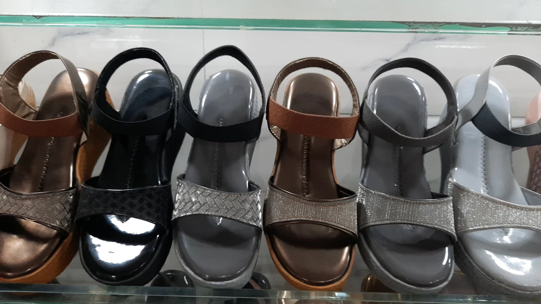 Sandle fancy uploaded by Guru kirpa Footwear on 7/22/2022