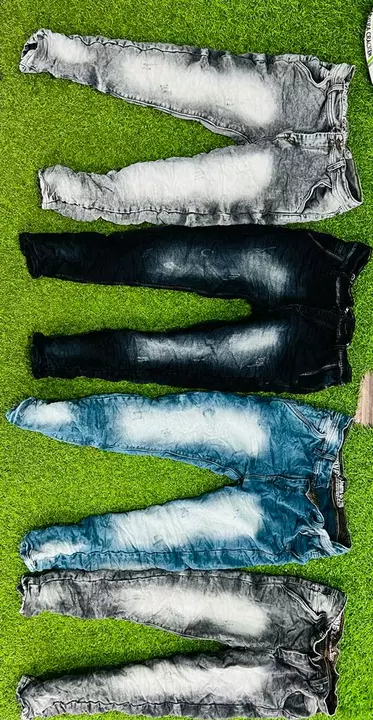 HEAVY KNITTED FABRIC JEANS 👖 uploaded by Ayush garments on 7/22/2022