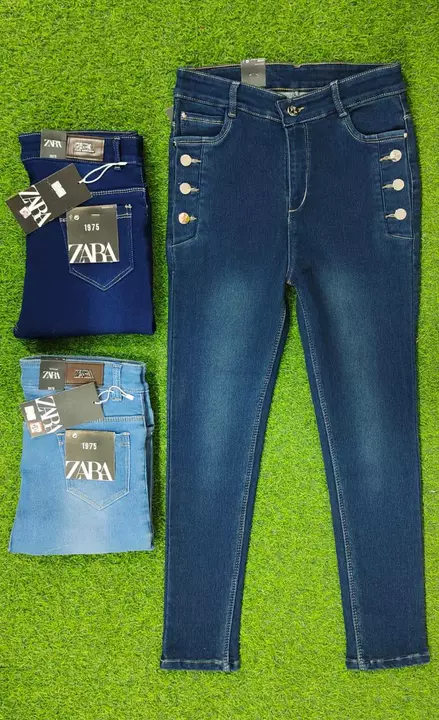 Post image Jeans for girls 💞Size _ 26 to 42Single pcs 199+Shipp3 pcs in 499/- free shippResaler welcome 8141096508