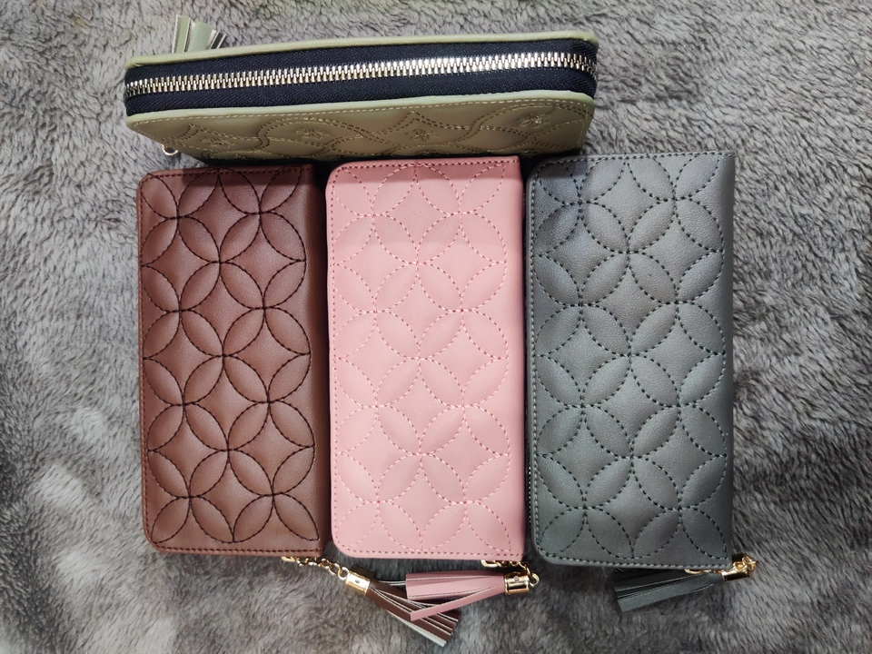 Product uploaded by J k k purse collections on 7/23/2022