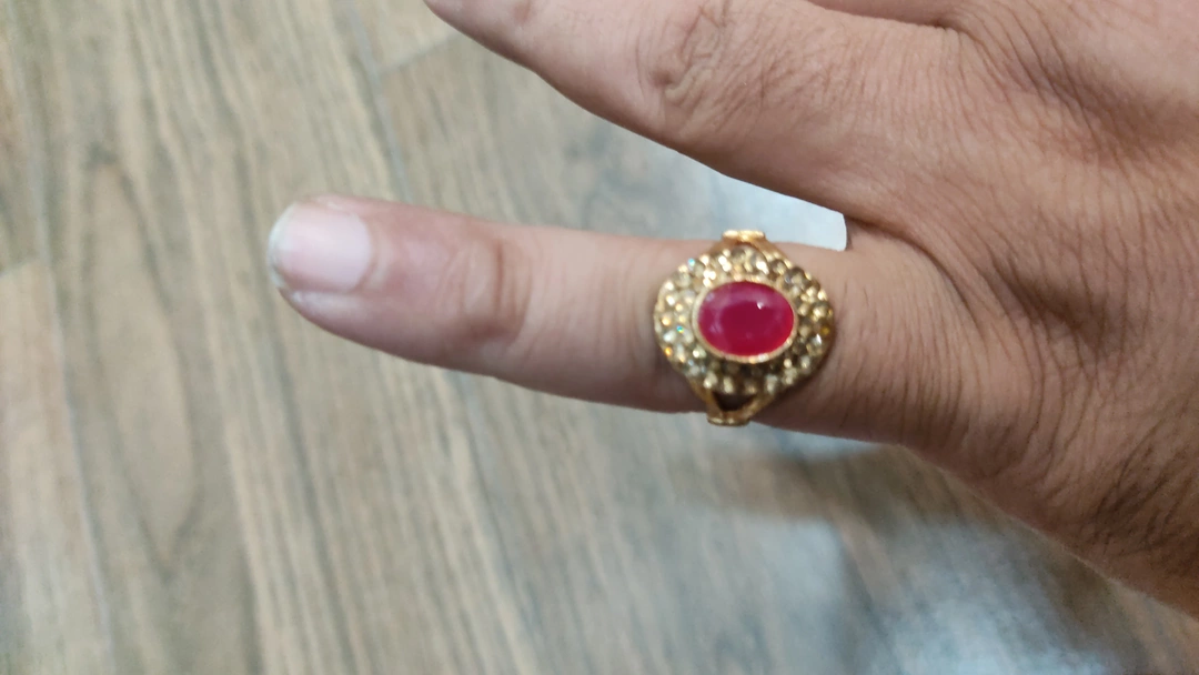 Red nag ring uploaded by Sadar bazar delhi 9315440334 on 7/24/2022