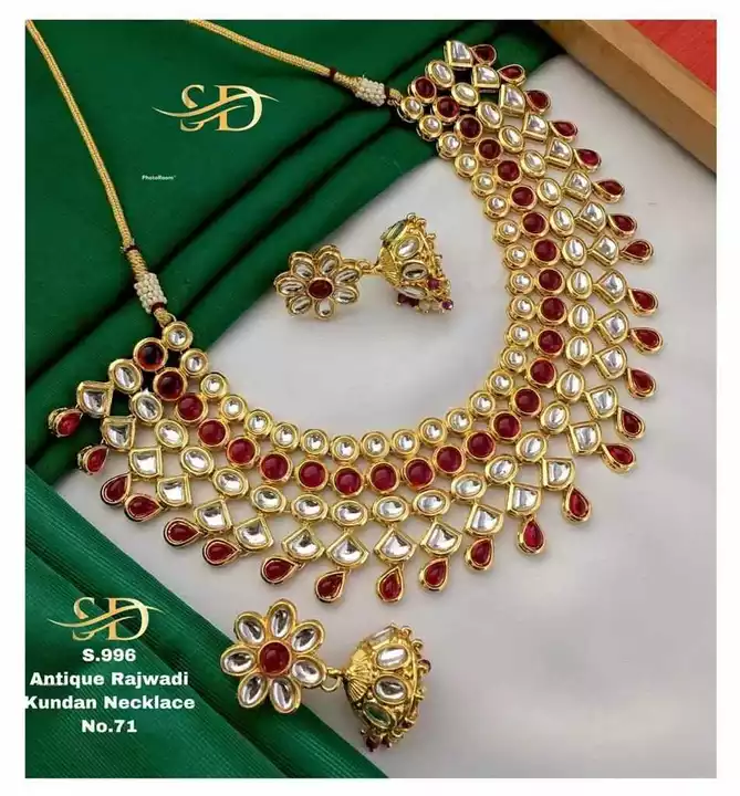 antique rajwadi kundan necklaces  uploaded by TrendsLooks.in on 7/25/2022