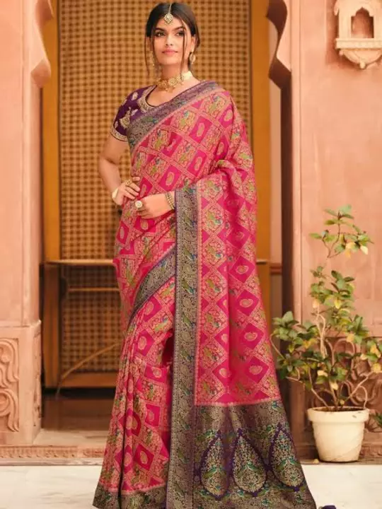 Pink designer banarasi saree uploaded by business on 7/25/2022