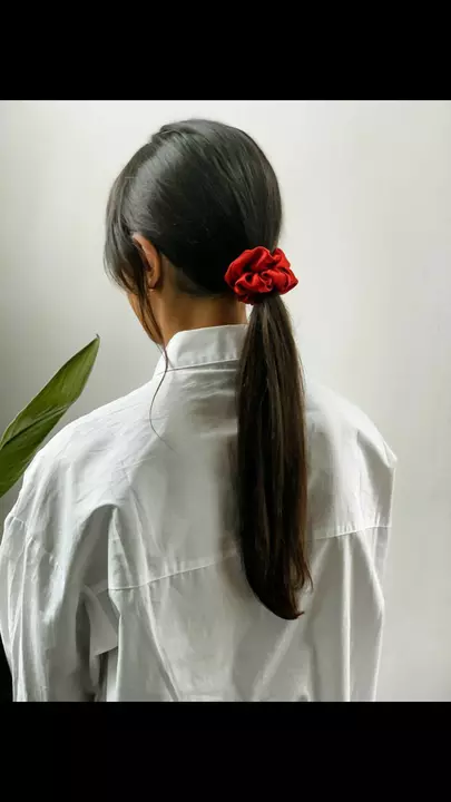 Red Scrunchie  uploaded by business on 7/25/2022