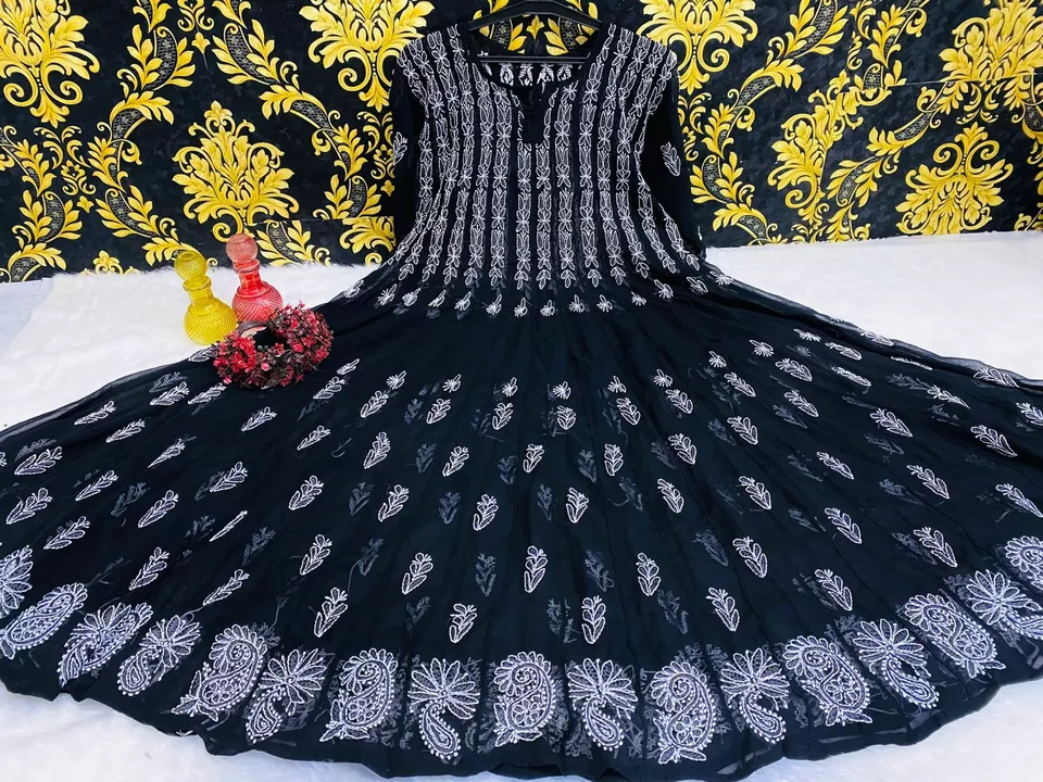 Lucknow Chikankari Georgette 56 kali. uploaded by Trend Chikan on 7/25/2022