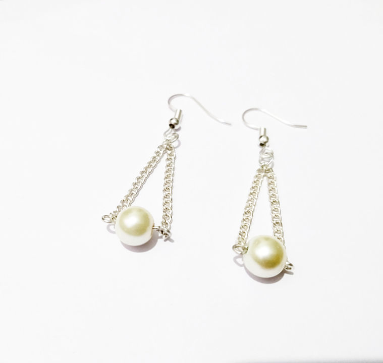 Triangle glass pearl earrings uploaded by business on 11/18/2020