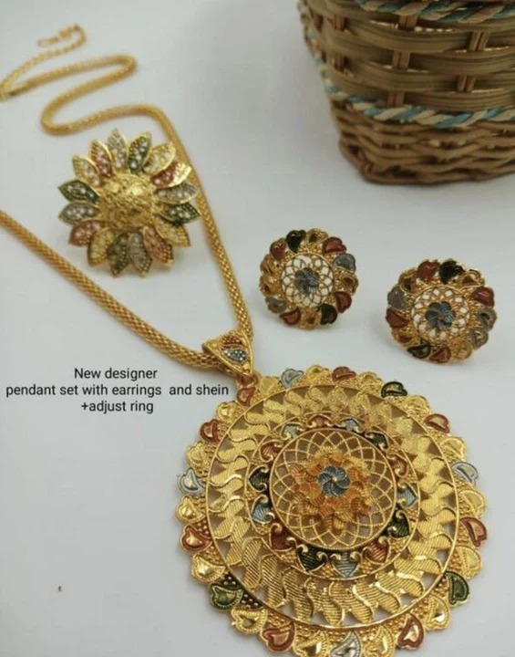 Post image Women's Pendant Set With Free Ring
Base Metal: Brass
Plating: Gold Plated
Stone Type: No Stone
Type: Pendant and Earrings
*Price-299*
Free ship