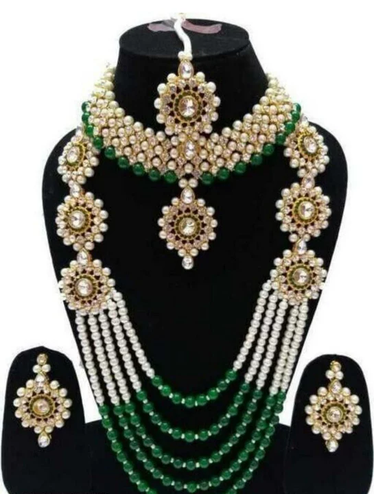 Jewellery set uploaded by business on 7/27/2022