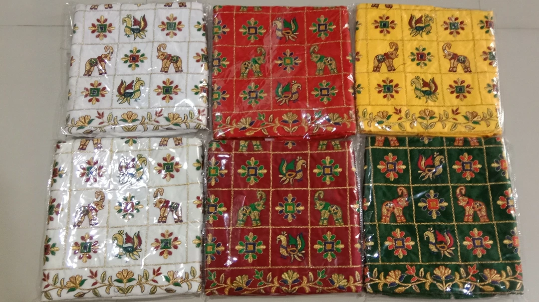 Post image Malay satin embroidery blouse piece
1 mtr 
All colour and design available
I m manufacturing and wholesale