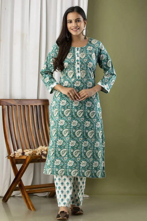 kurti with pant and mulmul duppatta uploaded by Women_wholesale_hub on 7/28/2022