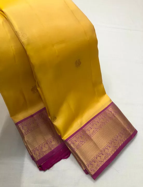 Post image 👆🏻Pure Kanchipuram Silk 1G Pure Zari all over end to end jari butta rich pallu with contrast blouse ₹8500