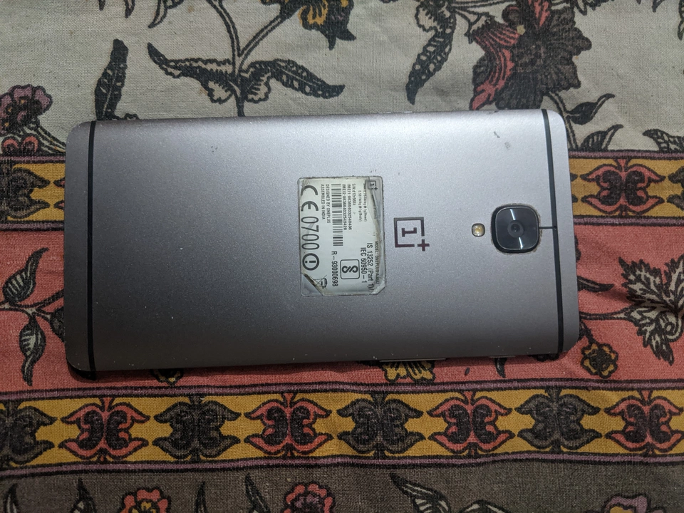 OnePlus 3t uploaded by Mobile box(green india traders) on 7/31/2022