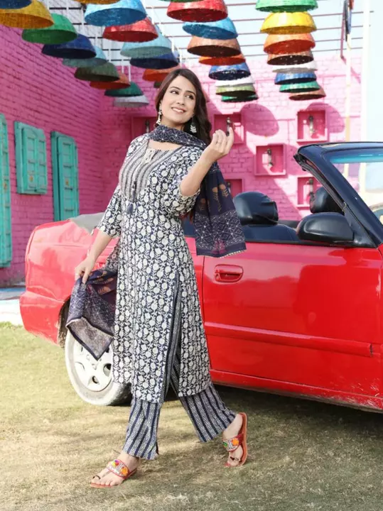 cotton kurti with dupatta and pant uploaded by business on 7/31/2022