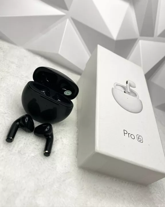 Apple airpods pro 6 uploaded by Mansi on 7/31/2022