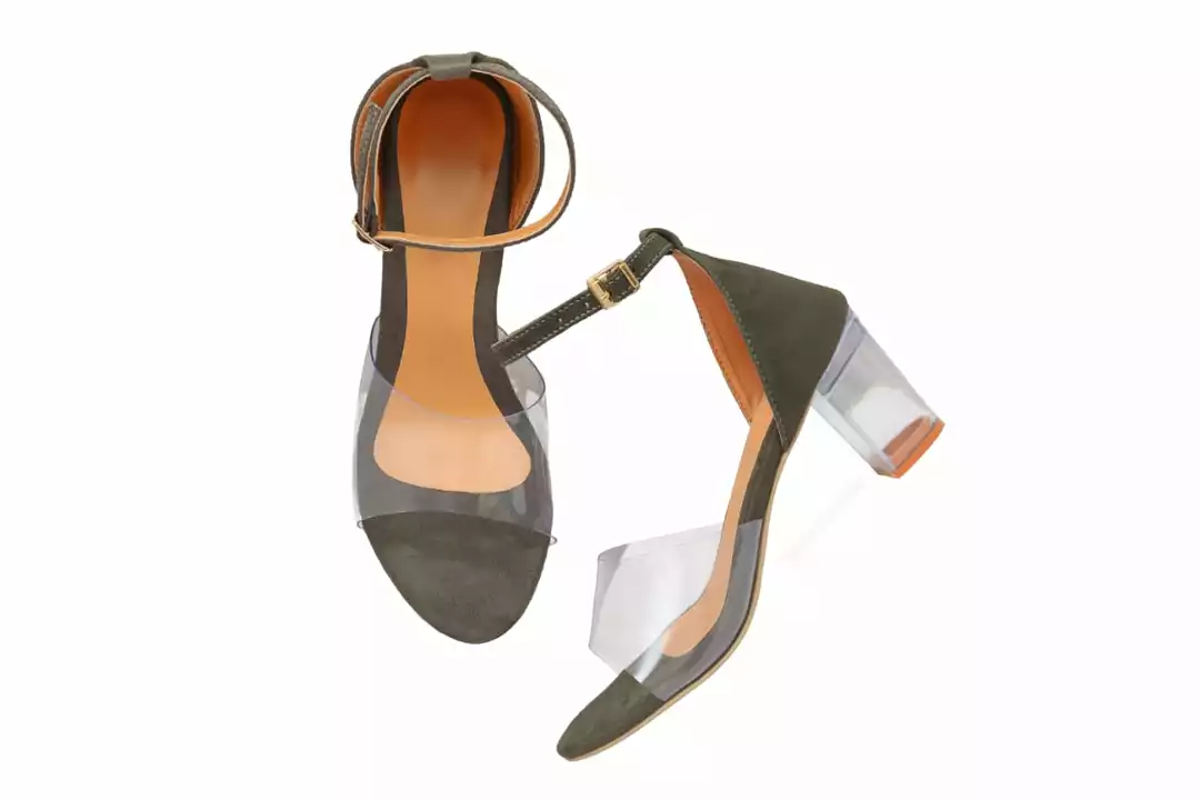 Transparent heel chatti uploaded by EMPIRE FOOTWEAR on 8/1/2022