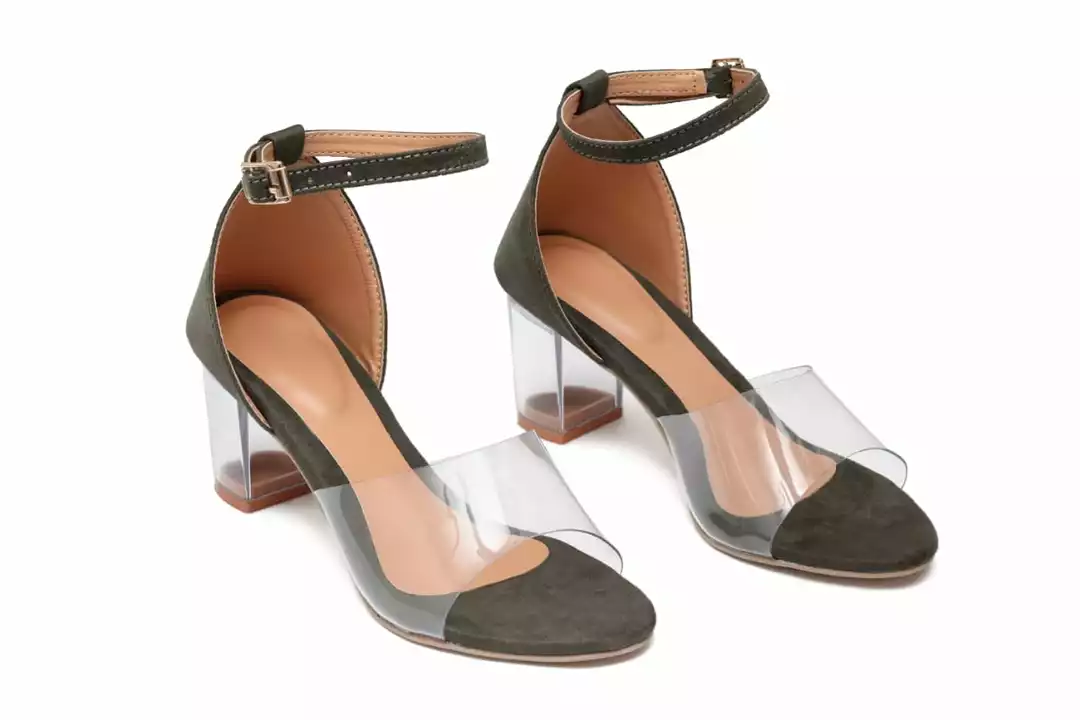 Transparent heel chatti  uploaded by EMPIRE FOOTWEAR on 8/1/2022