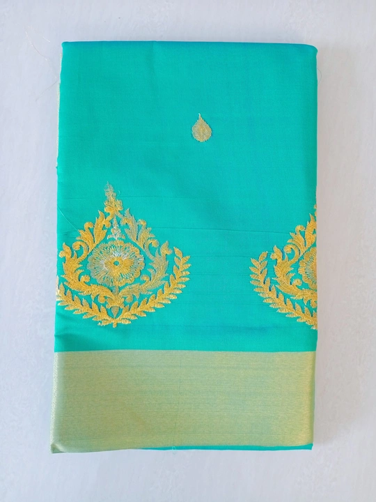 Cotton plain sarees with Embroyding uploaded by business on 8/2/2022