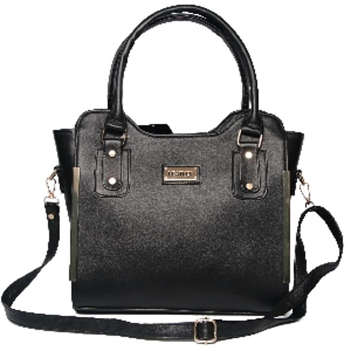 Ladies black shoulder bag.  uploaded by LUZON PURSE  on 11/21/2020