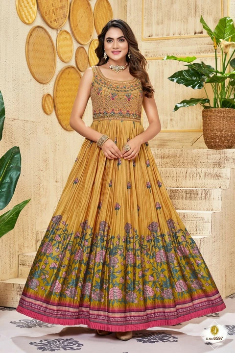 Post image मुझे Gown के 11-50 पीस ₹10000 में चाहिए. अगर आपके पास ये उपलभ्द है, तो कृपया मुझे दाम भेजिए.